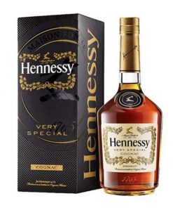 Rượu Hennessy VS