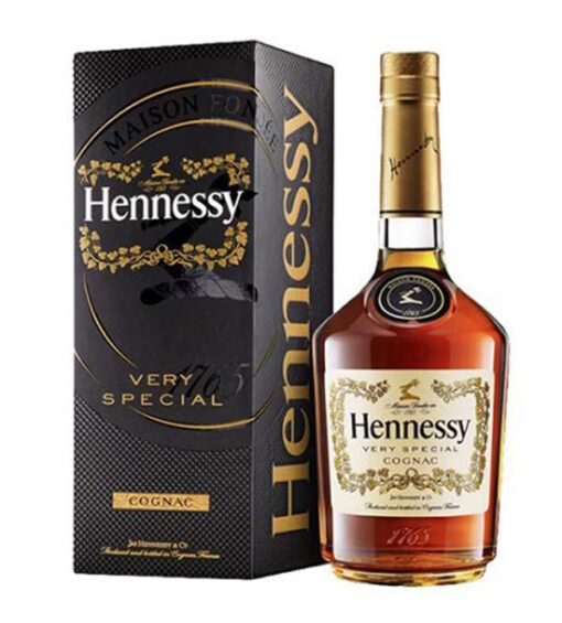 ruou hennessy vs